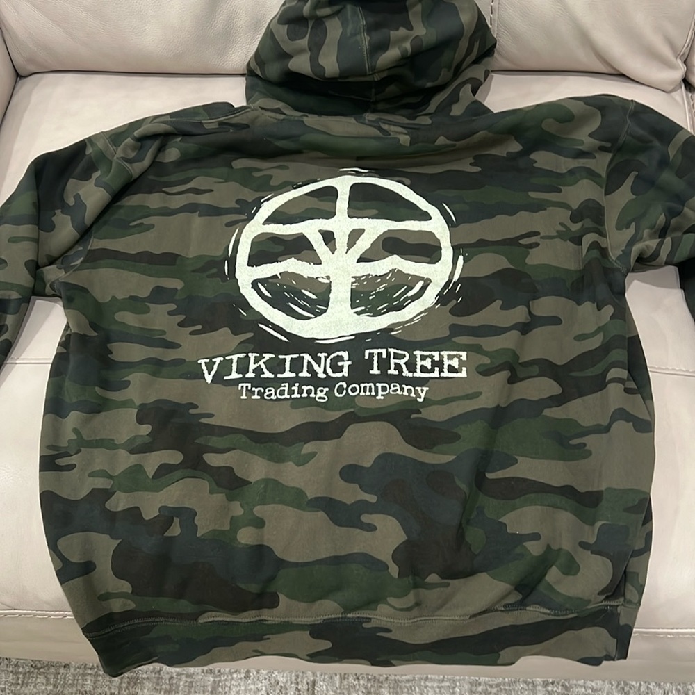 XL Camo Hoodie